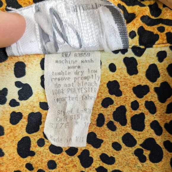 Cheetah Print Button Top Blouse 16 XL Orange Black Shirt Animal Print Vintage - Picture 11 of 11